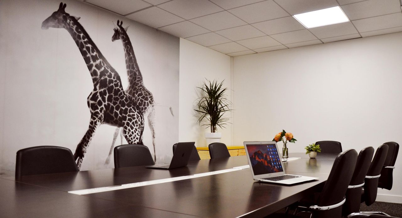 Paris training rooms Meeting room Africa image 1