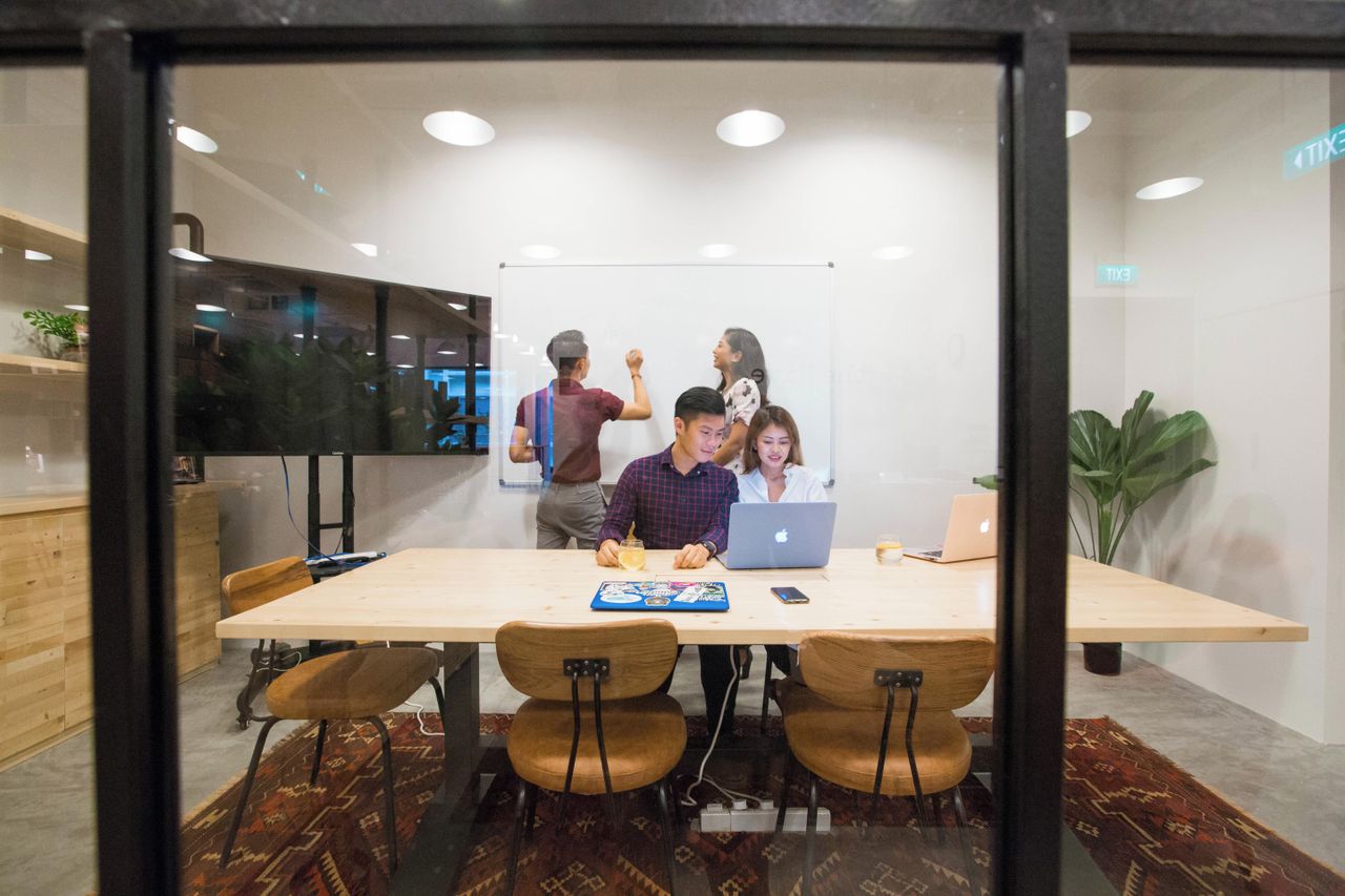 Singapore workshop spaces Vergaderruimte Meeting Room image 2