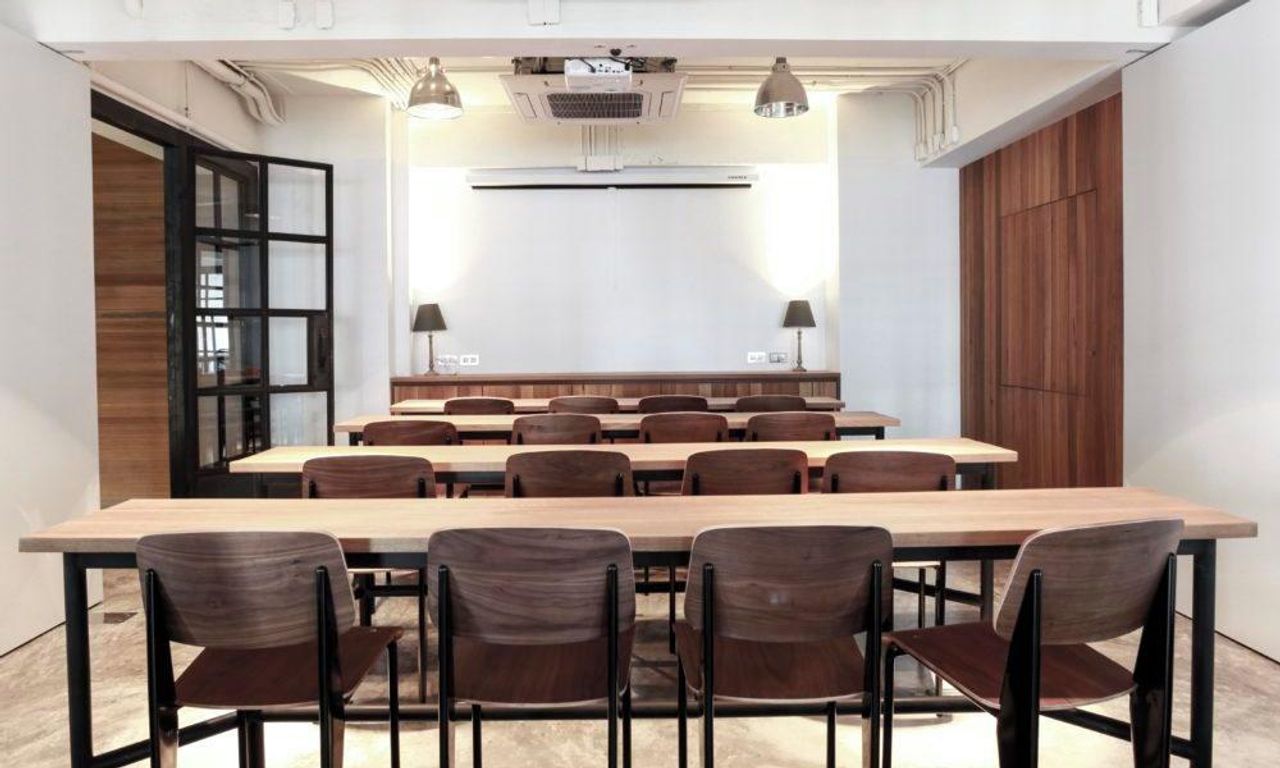 Rest of the World training rooms Meeting room The Hive Thonglor image 2