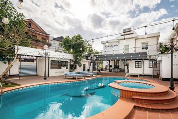 Rest der Welt corporate event spaces Außergewöhnlich The Hive Villa- Pool image 3