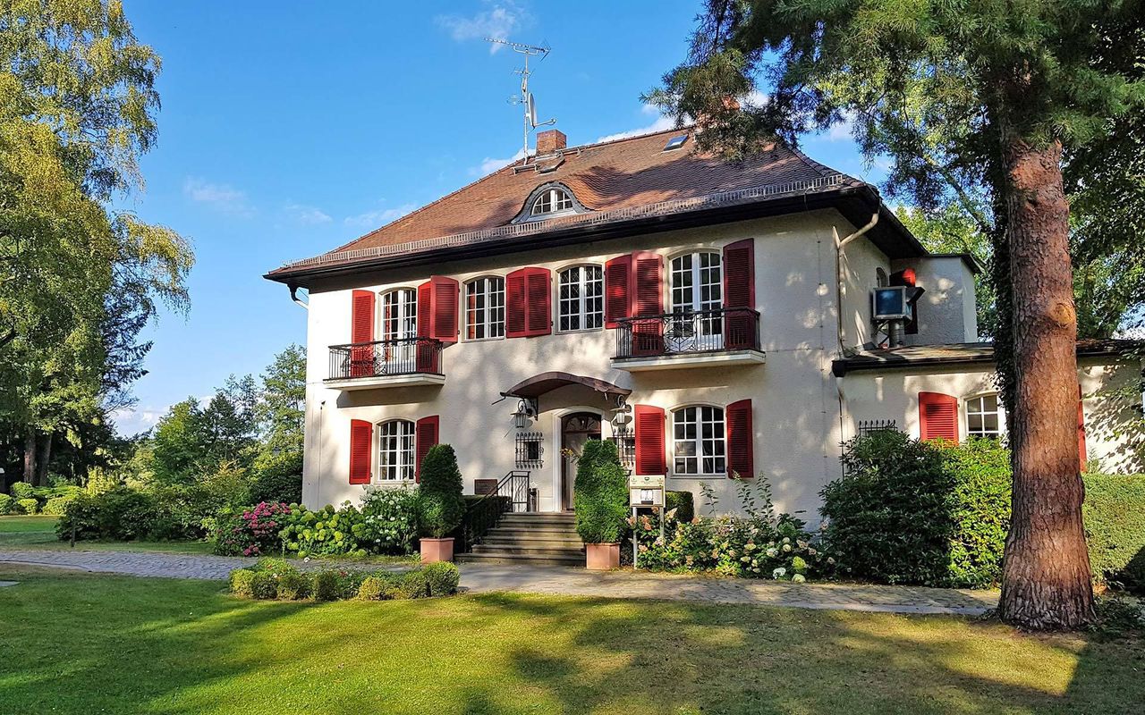 Rest of the World workshop spaces Meeting room Pieck-Zimmer image 11