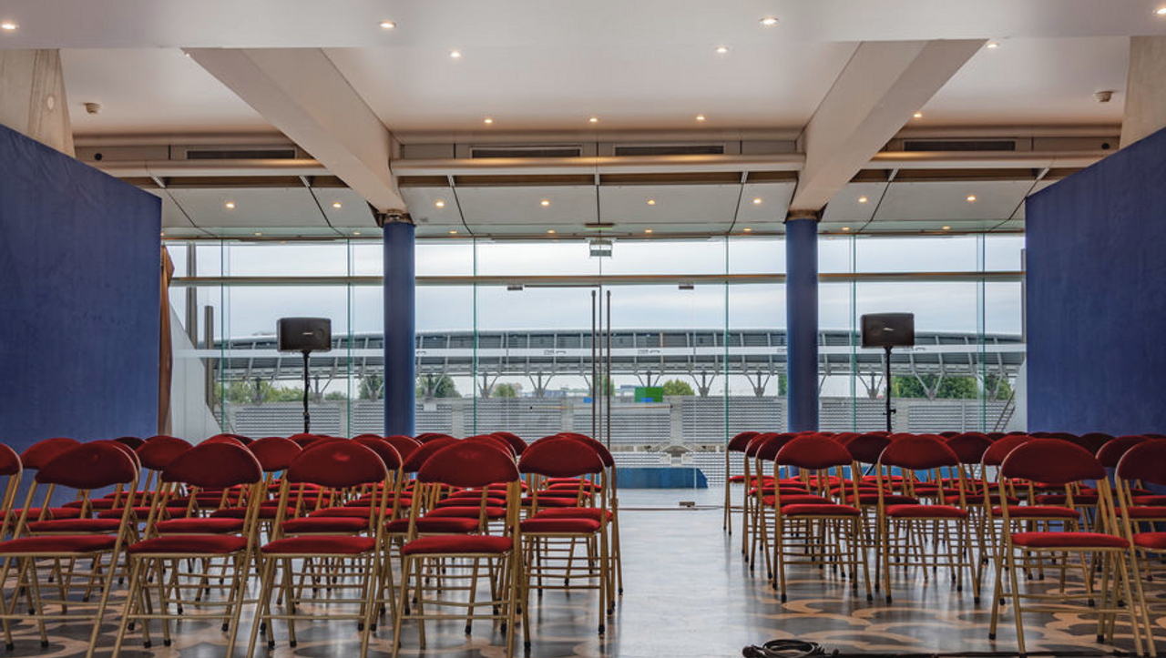 Paris training rooms Festsaal Charléty Stadium image 1