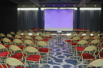 Paris training rooms Banquet hall Room for 90 people image 2