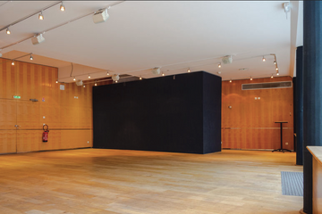 Paris training rooms Banquet hall Charléty Stadium image 3