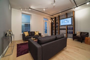 NYC training rooms Penthouse Flatiron Penthouse image 14