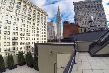 NYC training rooms Penthouse Flatiron Penthouse image 20