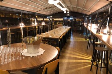 Parijs training rooms Boot Les Maquereaux image 0