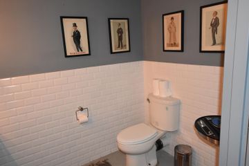 NYC workshop spaces Partyraum Lower Level Bowery Cocktail Lounge Space image 3