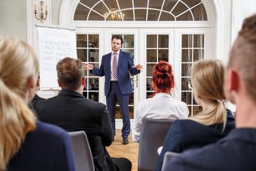 Rest of the World training rooms Historic venue Luxury Venue Near Baltic Sea – Great Hall image 5