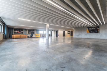 Stuttgart workshop spaces Bijzondere locatie Classic Car Refugium image 3