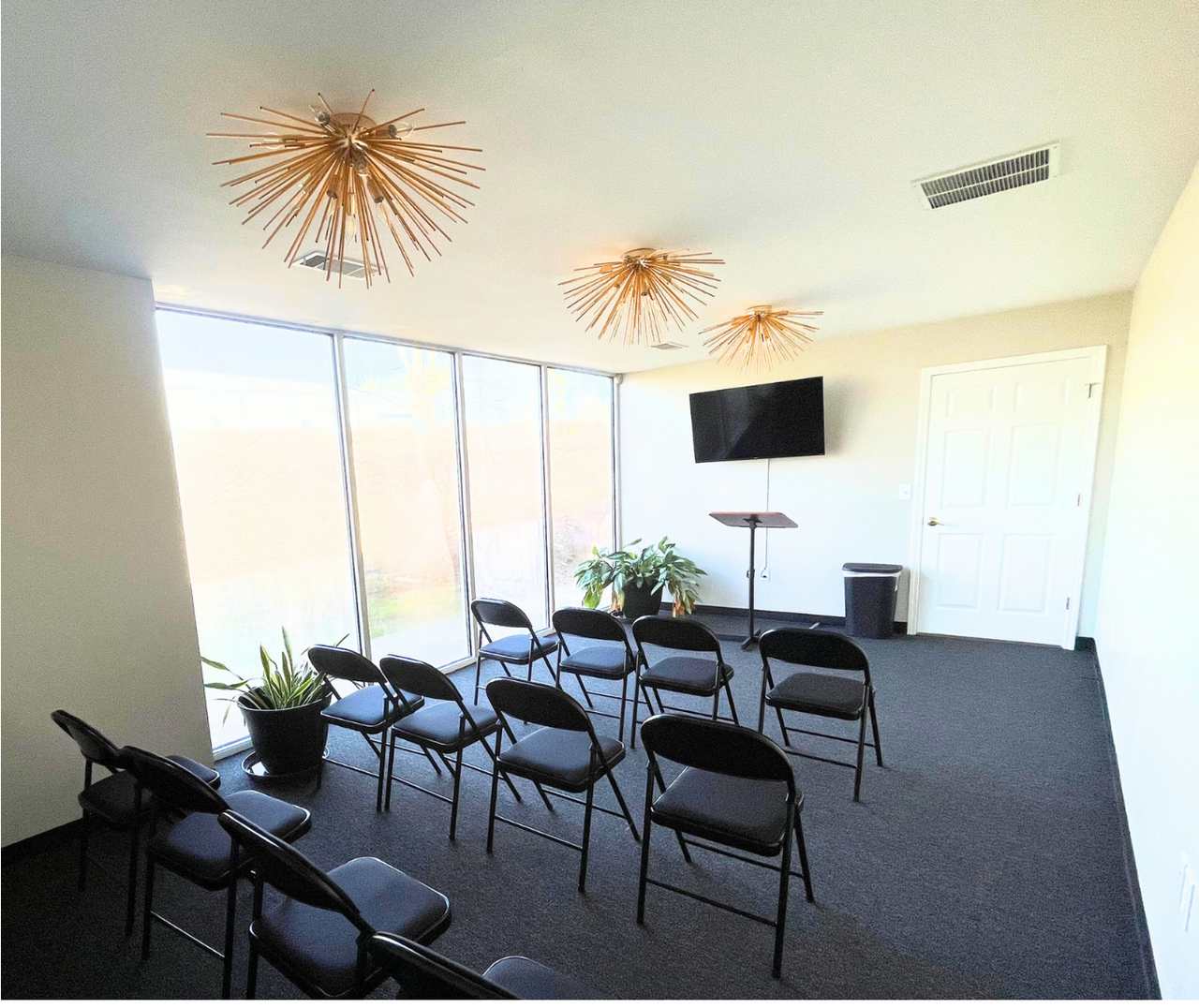 Rest der Welt   Multipurpose Room image 0