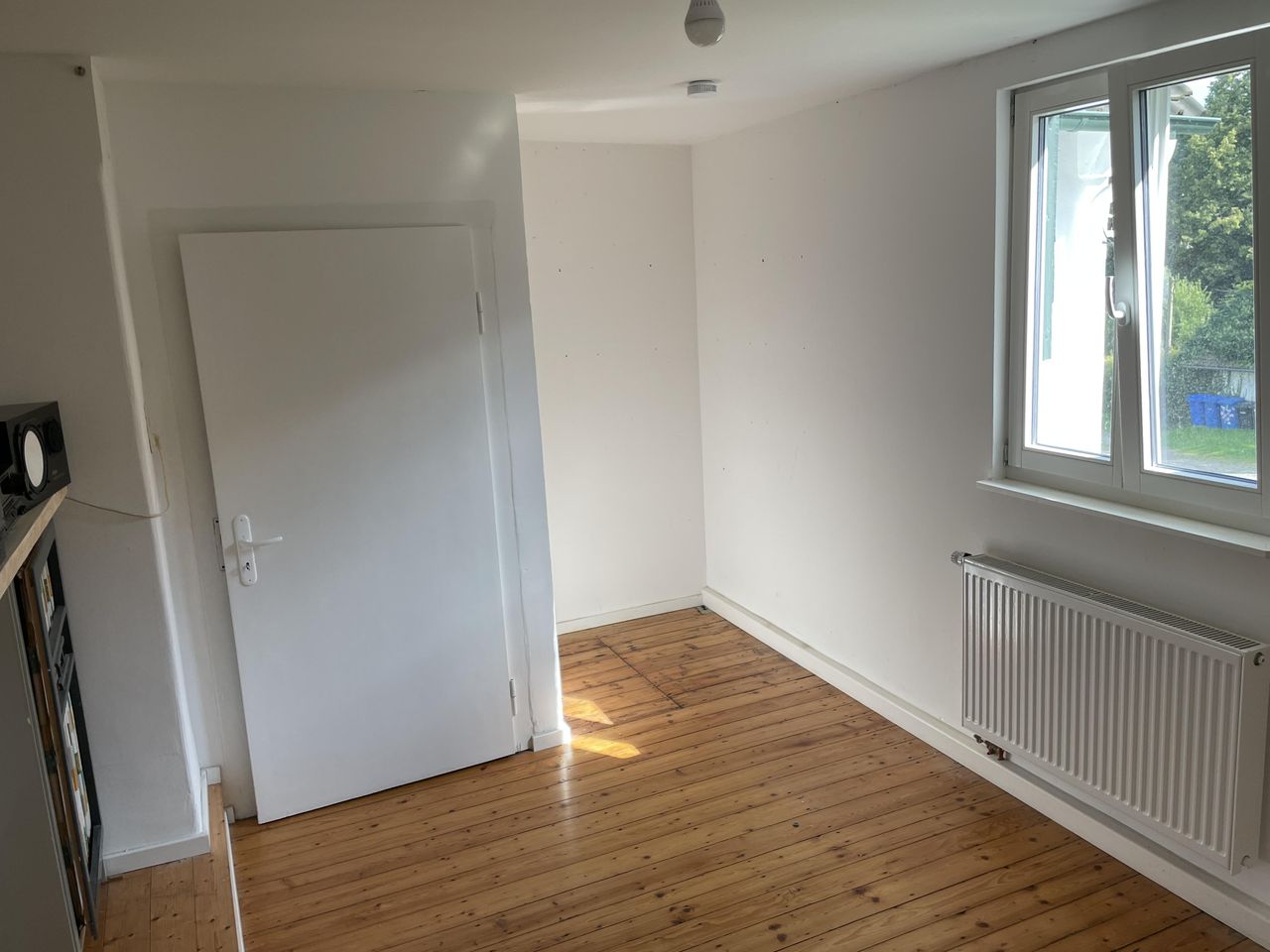 Rest of the World  Day office Raum Hofblick 2 image 1