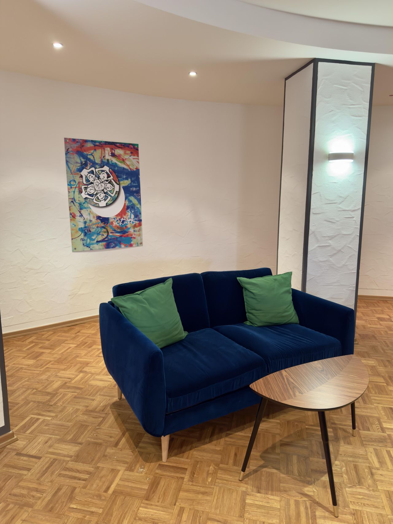 Essen  Meetingraum Rotunde im Emmaus Quartier image 10