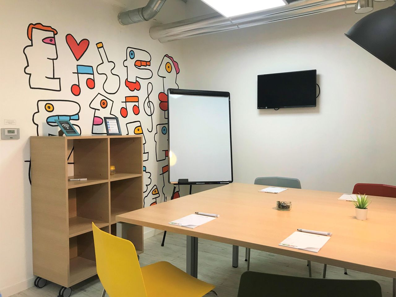 Marseille training rooms Vergaderruimte Salle Entre Visto image 1