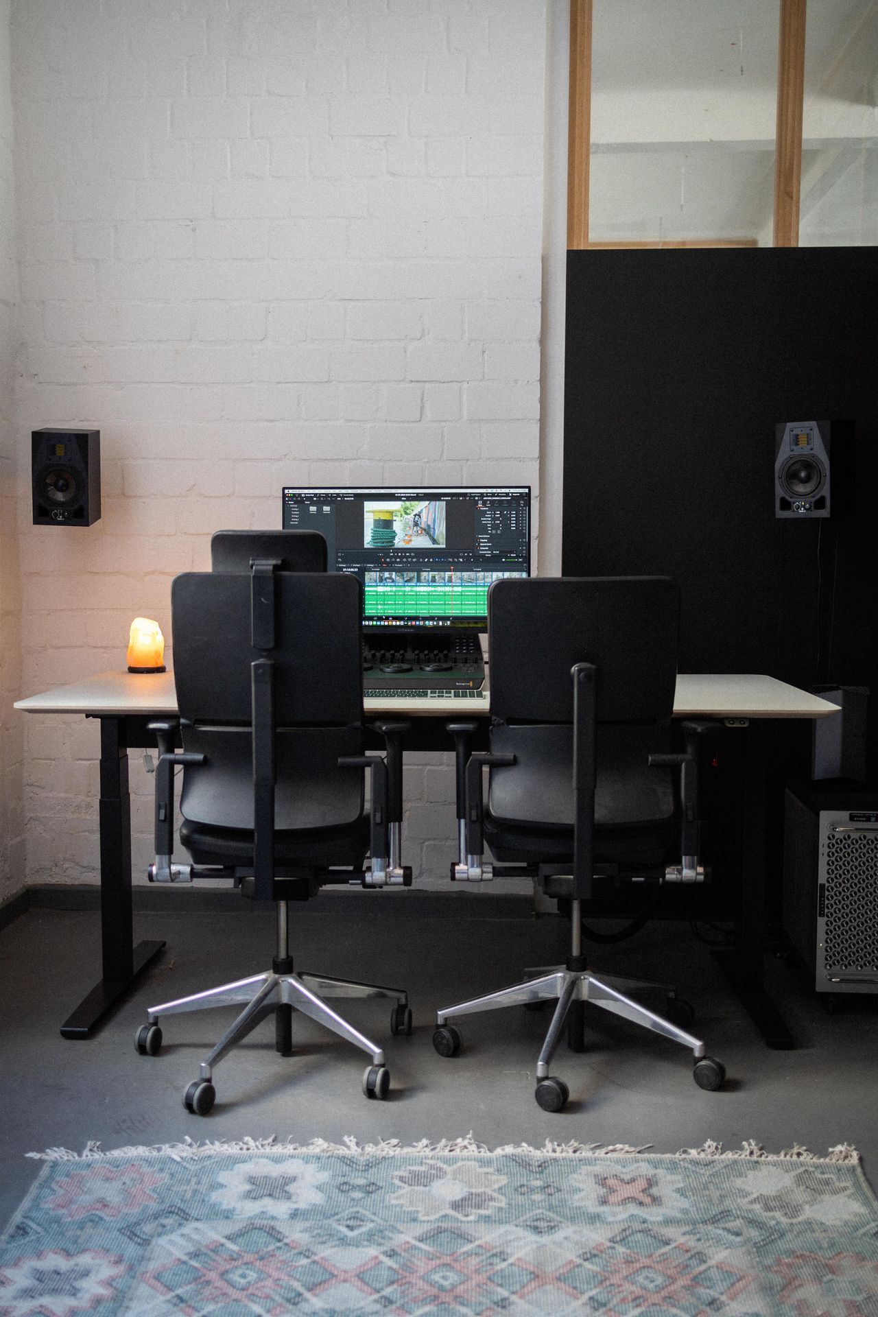 Berlin  Arbeitsplatz HYPE BERLIN SCHNITTPLATZ image 0