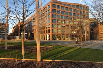 Hamburg training rooms Unusual venue Showroom/Meeting Room image 2