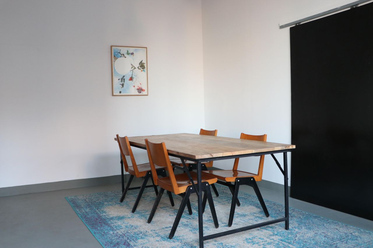 Berlin training rooms Meetingraum Room to Ignore Gravity image 6