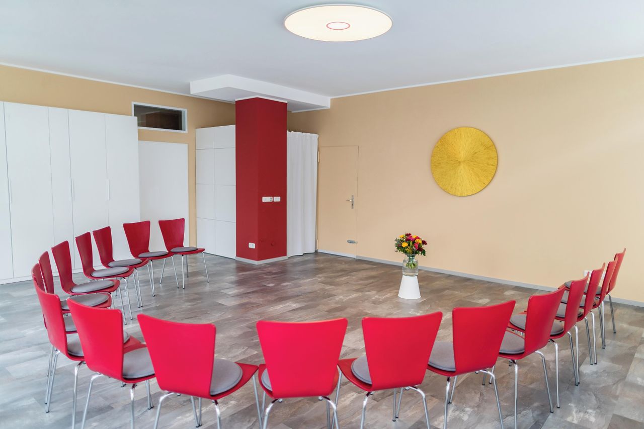 Frankfurt training rooms Meeting room Seminar room „Central Sun“ image 3