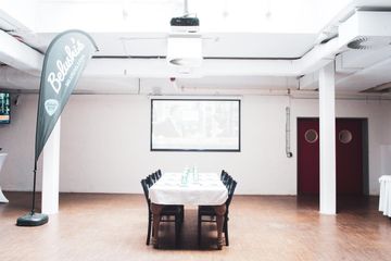 Berlin   Belushi's Berlin Mitte image 5