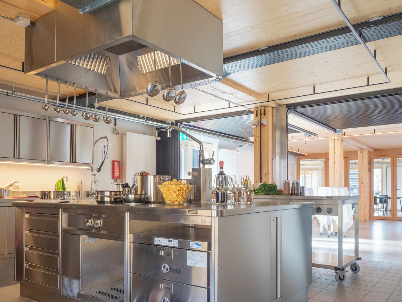 Zurich training rooms Kitchen studio Kitchen image 2