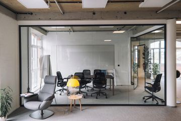 Hamburg training rooms Coworking Space stilwerk workspace Konferenzraum C2 image 1