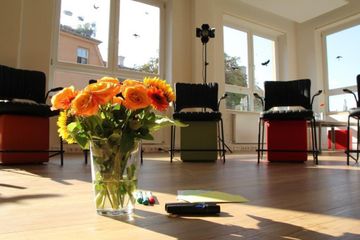 Rest of the World training rooms Meeting room Seminar room image 21