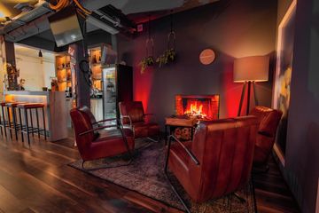 Hannover training rooms Bar Lounge ’n Bar image 1