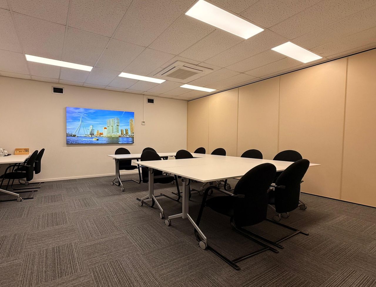 Breda Offsite meeting Business Center Vergaderruimte tot 10 - 12 personen image 1