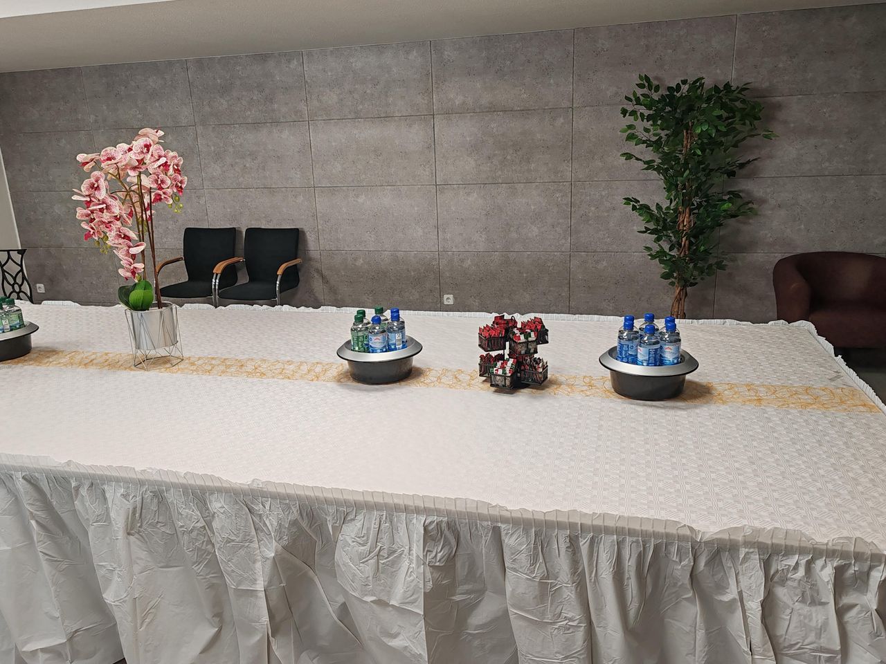 Rest of the World  Seminar rooms Seminario image 5