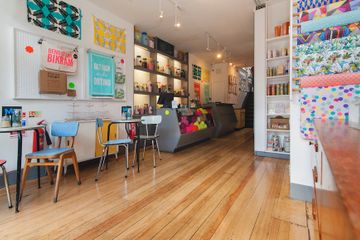 London training rooms Cafe Cafe image 5