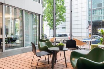 Frankfurt am Main Coworking Space Moderner Konferenzraum SleevesUp! Frankfurt Gallus