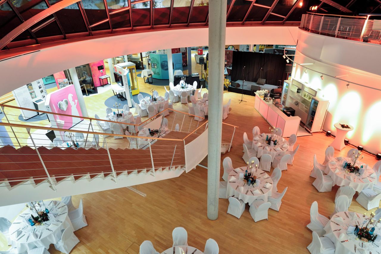 Frankfurt training rooms Function Room Atrium image 3