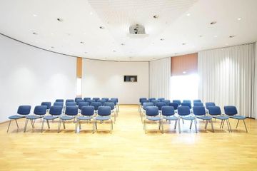 Frankfurt training rooms Boardroom Lecture hall image 1