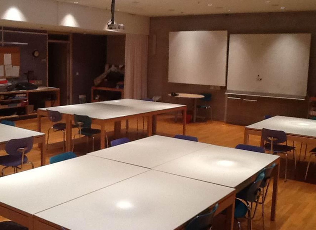 Frankfurt training rooms Workshop Group work room image 1