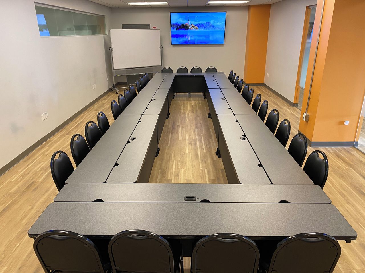 NYC training rooms Meeting room Seminar Room A image 2