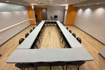 NYC training rooms Meetingraum Seminar Room B image 2