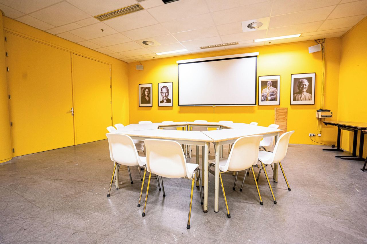 Amsterdam training rooms Meeting room B.1 - The Arianna image 1
