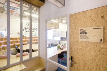 Amsterdam training rooms Meeting room B.1 - The Freddy image 2