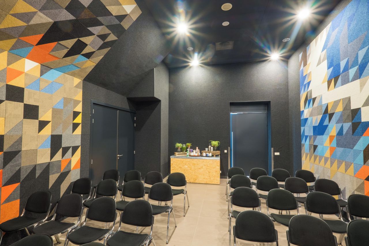 Amsterdam training rooms Meeting room B.3 - The Kari image 1