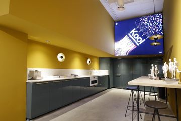 Madrid training rooms Boardroom Kool Lounge image 2