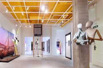 Madrid training rooms Unusual venue Showroom+Lounge image 9