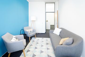 Cologne Creative Meeting Meeting room Modern and Bright Room 3 image 1