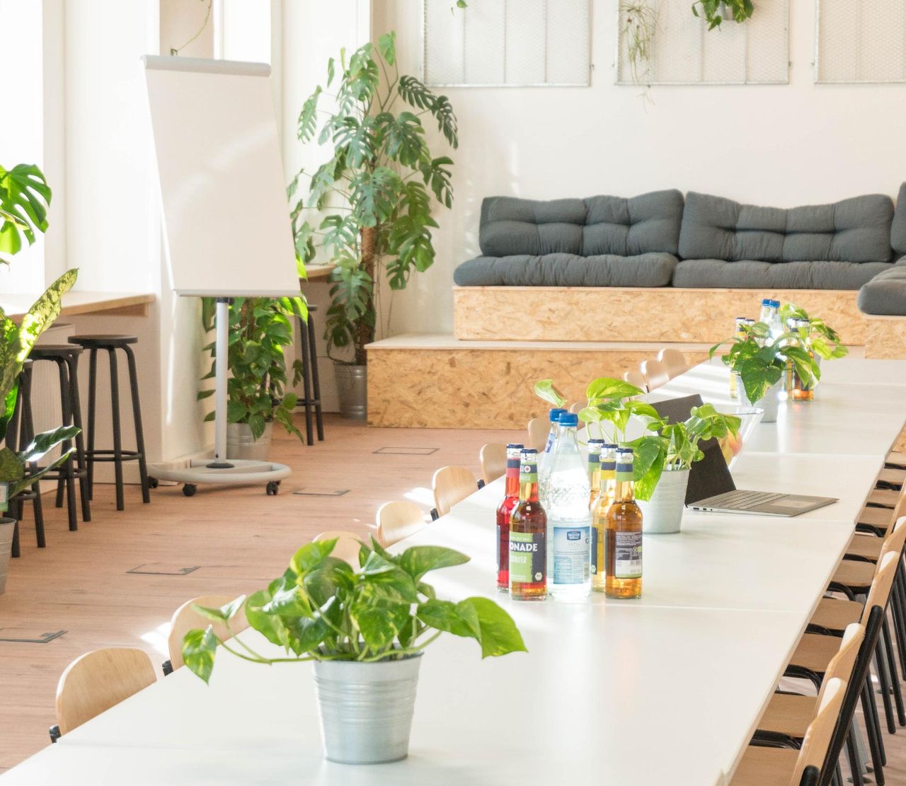 Leipzig Kreatives Meeting Außergewöhnliche Locations URBN JUNGLE Eventarea image 5