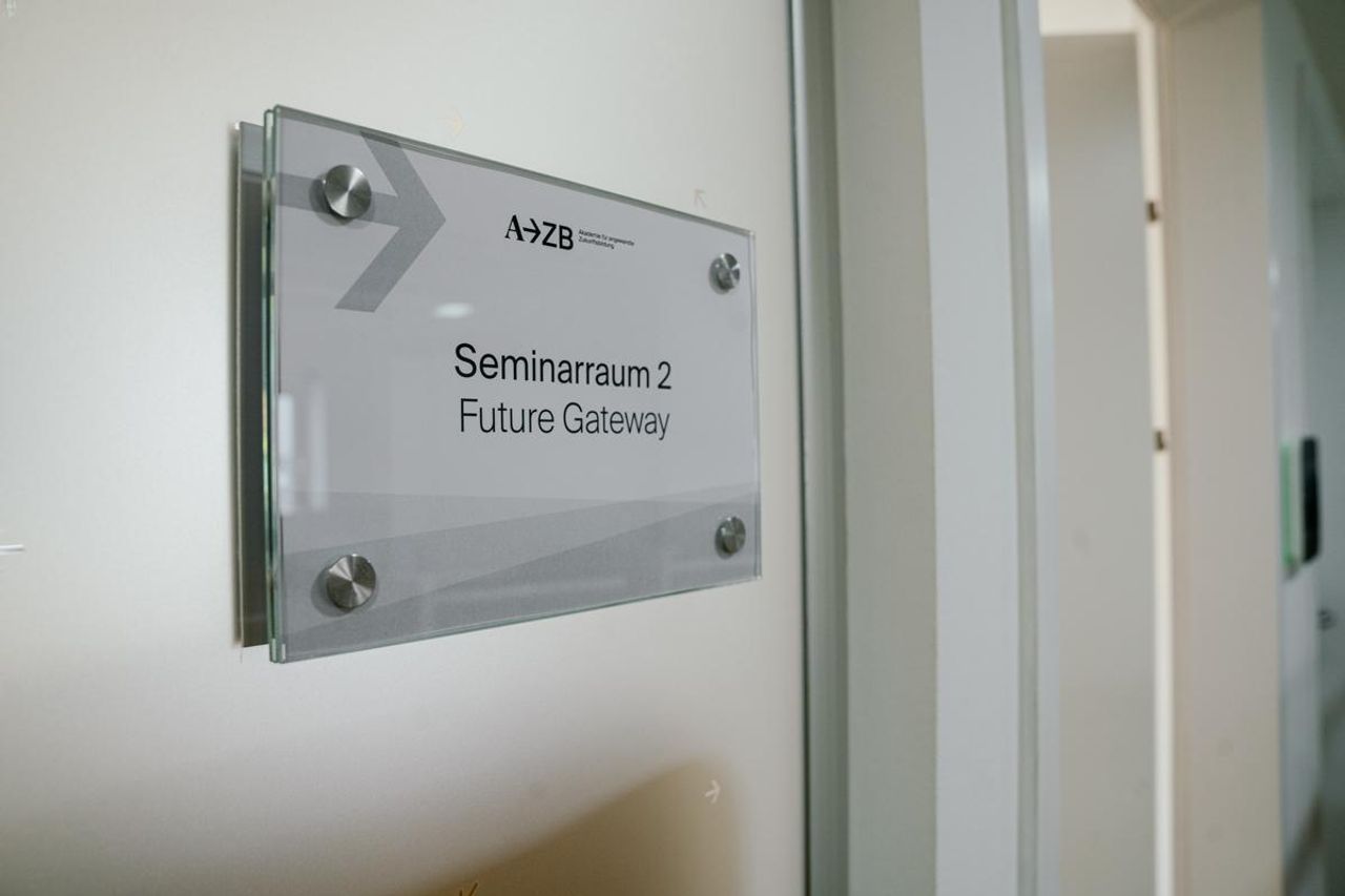 Vienna   SR 2 - Future Gateway image 4