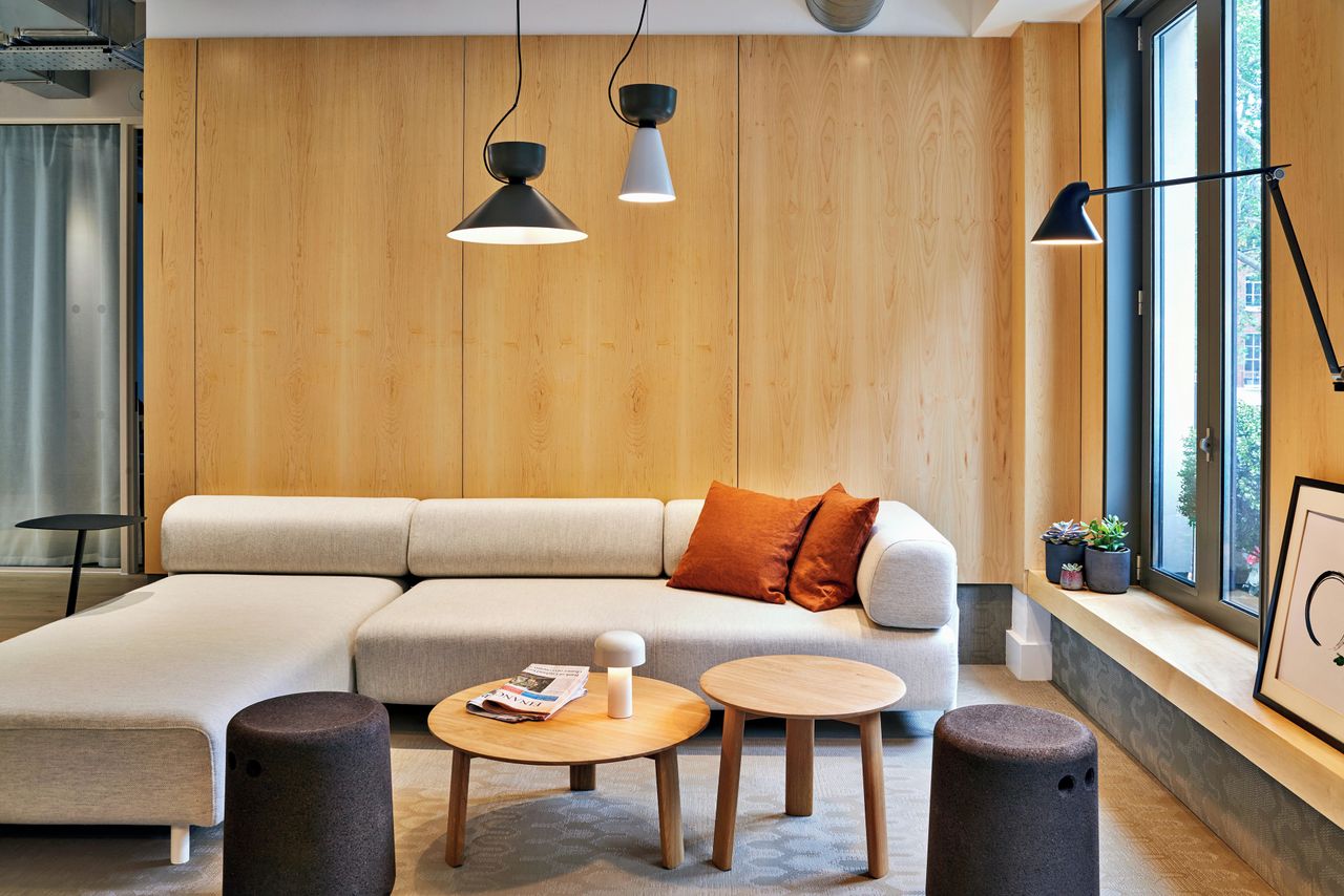 London  Meeting room Entire Site image 0