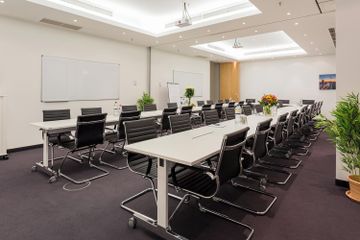 Berlin  Business Center Konferenzraum Australien image 1