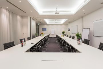 Berlin  Business Center Konferenzraum Australien image 3