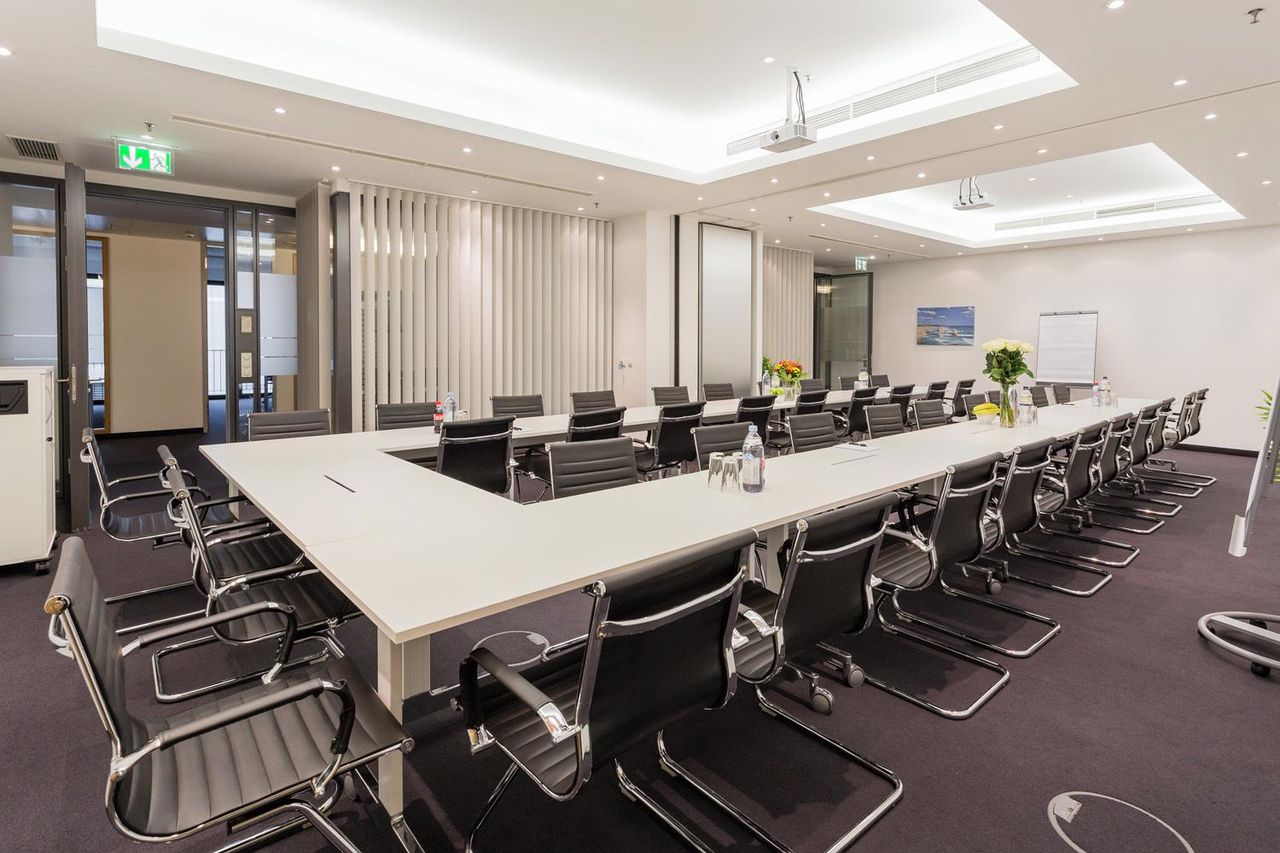 Berlin  Business Center Konferenzraum Australien image 5