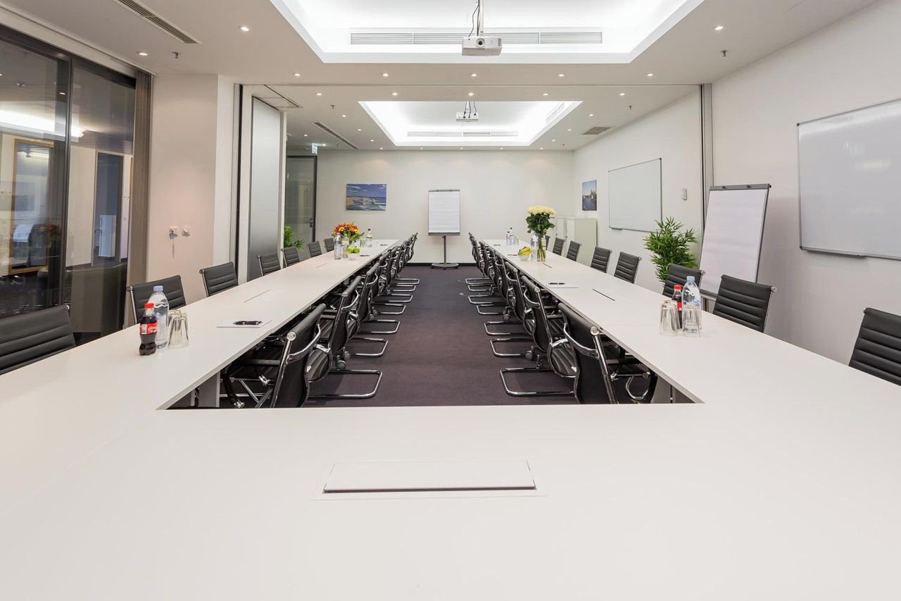 Berlin  Business Center Konferenzraum Australien image 9