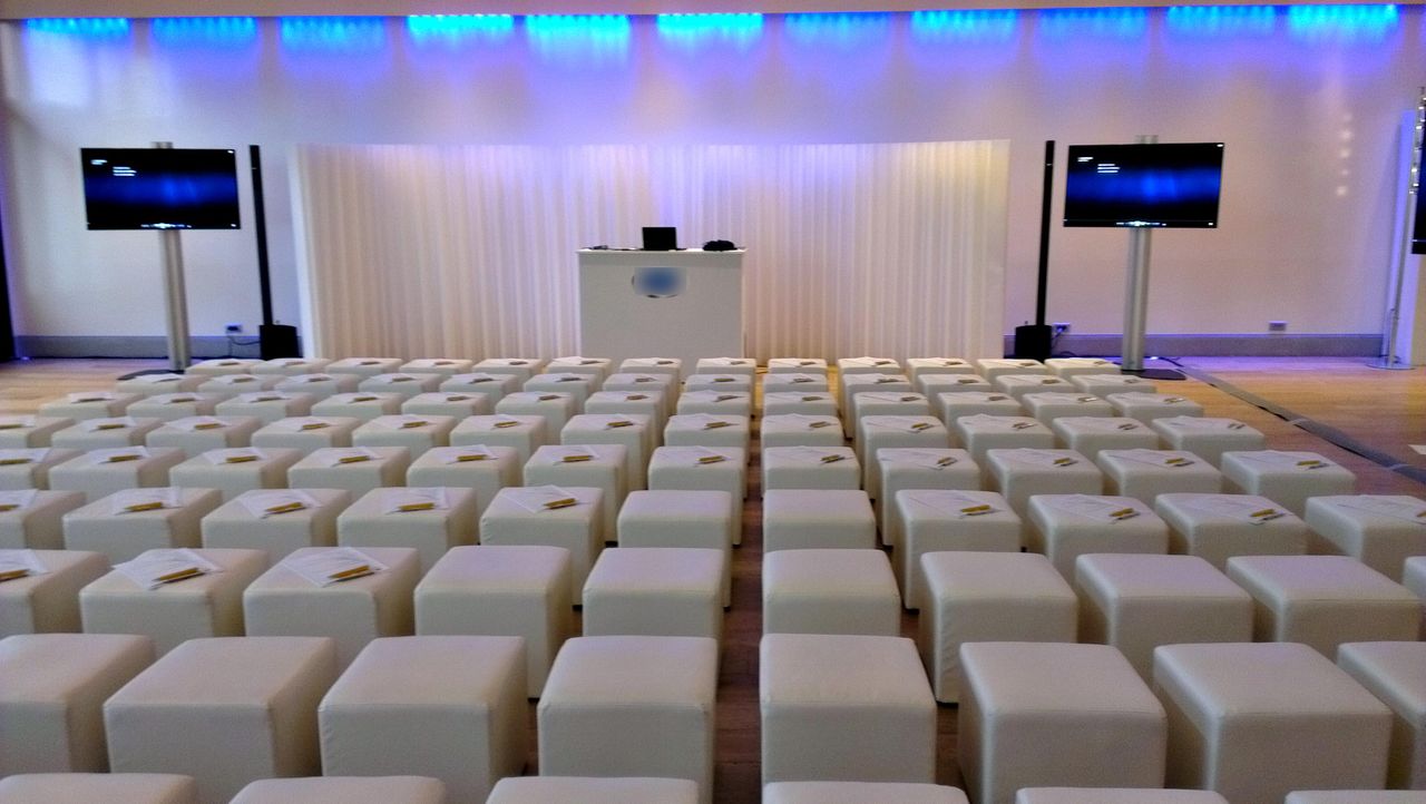 Paris corporate event spaces Party room Pavillon image 46